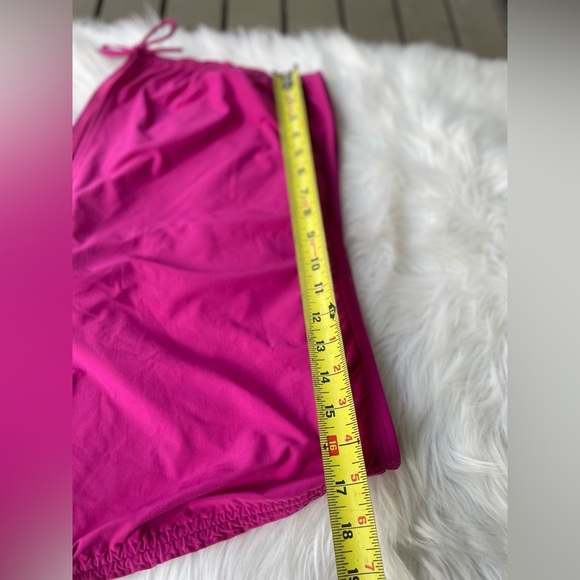 Lands’ End swim skirt.  Women’s size 12 - Picture 6 of 6